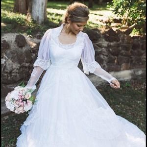 Meet your Posher, Deborah